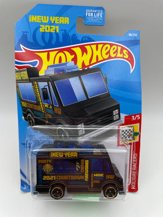 Hot Wheels - Holiday Racers - #48 3/5 Quick Bite Black 2021 #103098