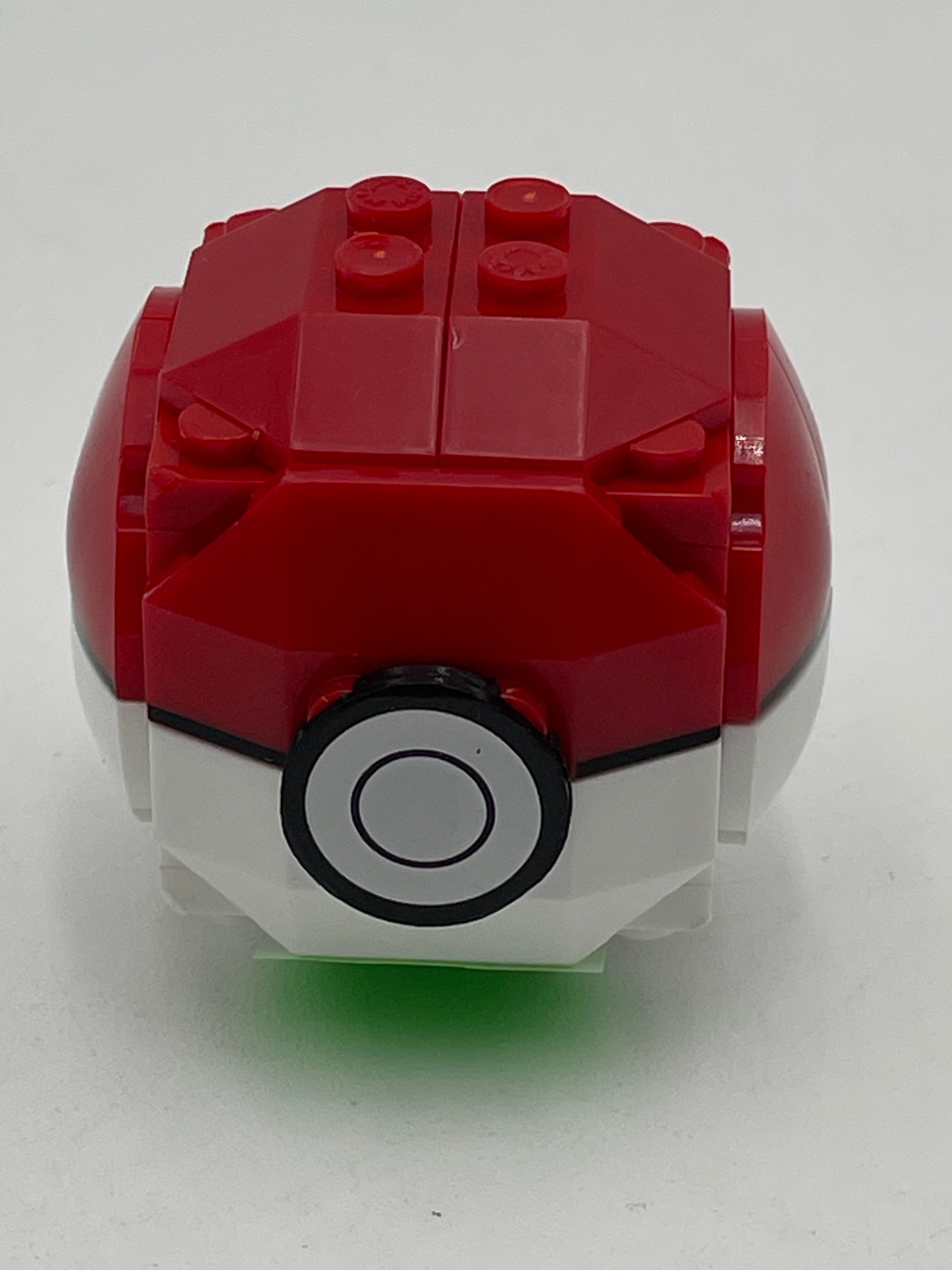Pokeball Block Pokémon - Mega Blocks Pokeball #104202 – Bird n’ Squirrel