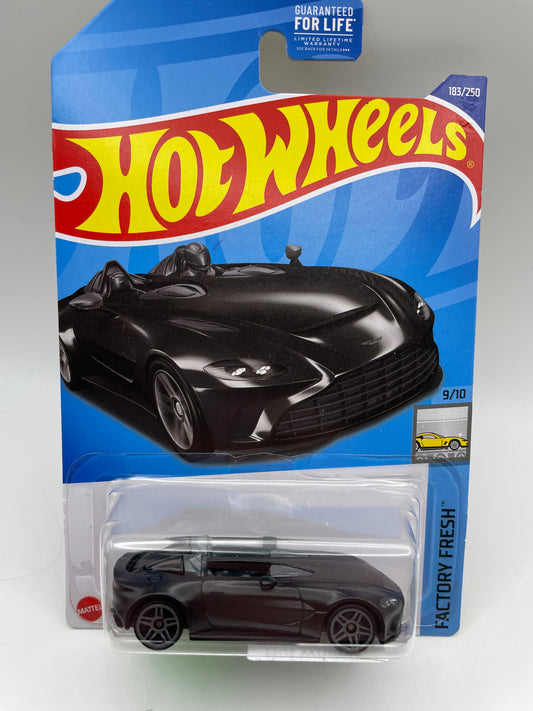 Hot Wheels - Factory Fresh #183 9/10 Aston Martin V12 Speedster 2022 #103239