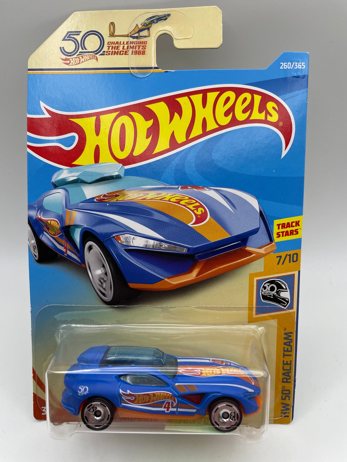 Hot Wheels - 50th Race Team - #260 7/10 Fast Master 2018 #103106