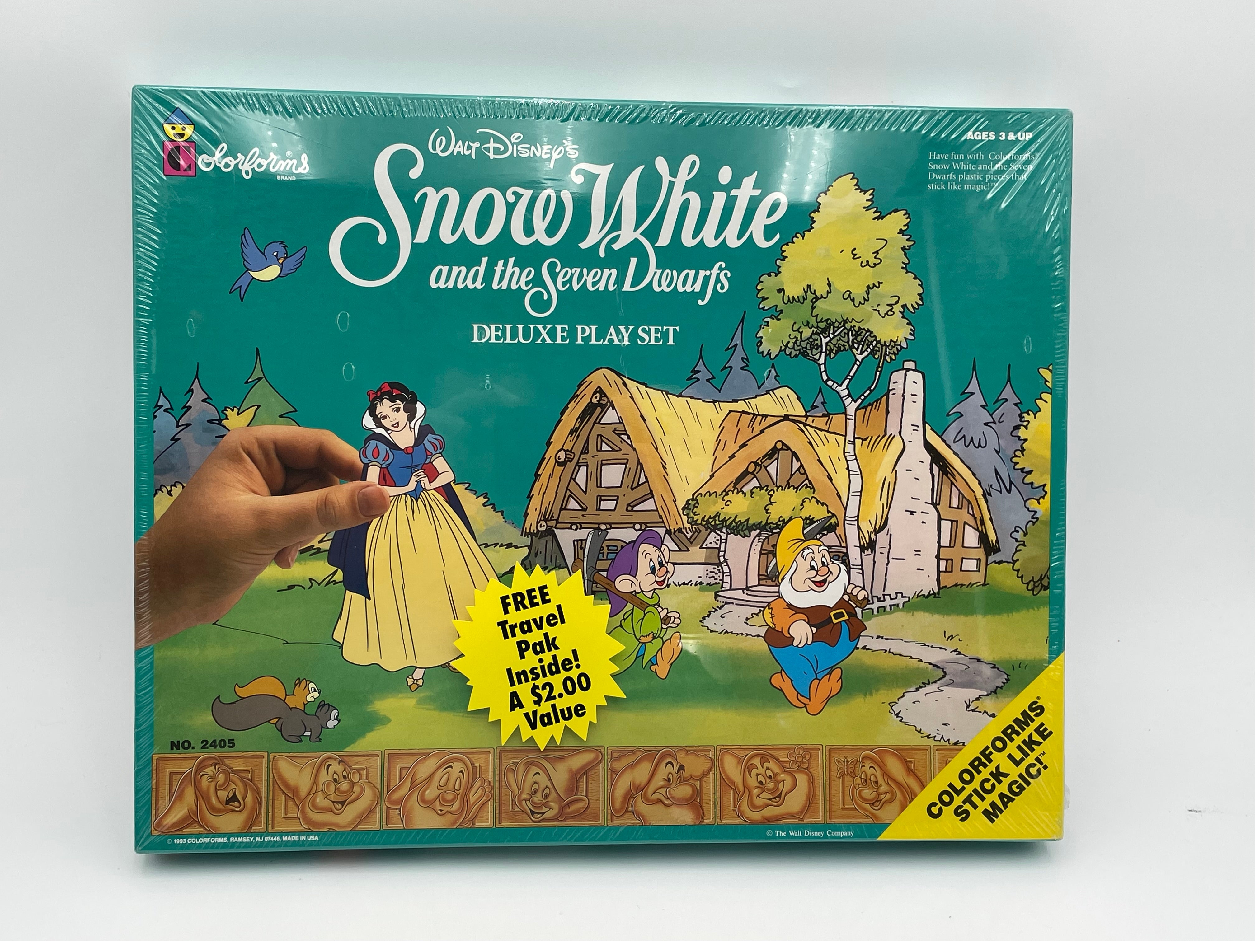 Disney - Colorforms Deluxe Playset - Snow White and the Seven Dwarfs 1 ...
