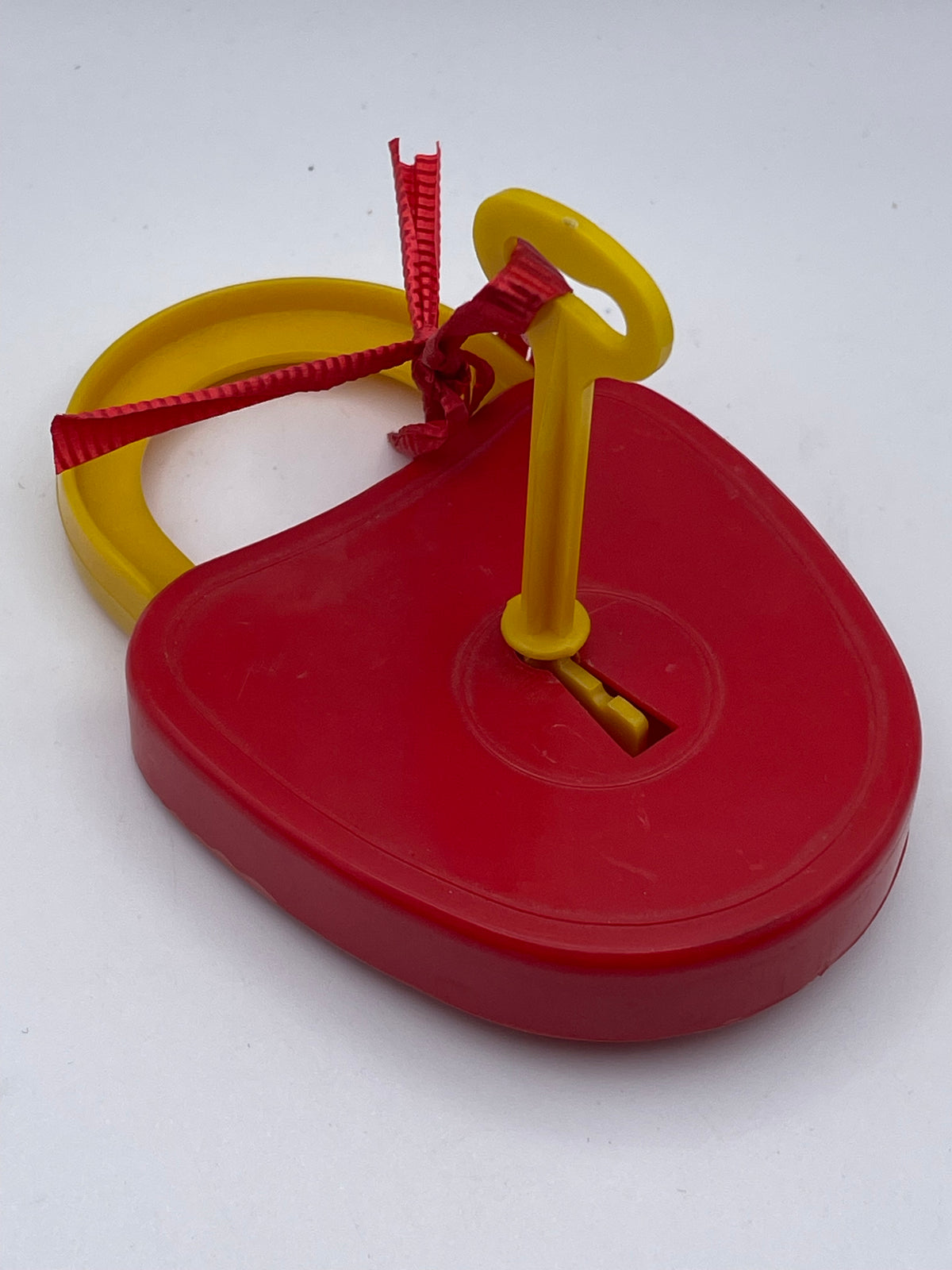 Lock Pin Toy Plastic Play Lock Toy #101829 – Bird n’ Squirrel
