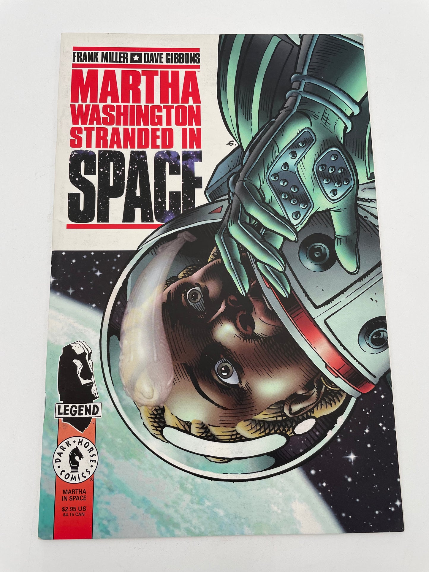 Dark Horse Comics - Martha Washington Stranded in Space - November 1995 #102430