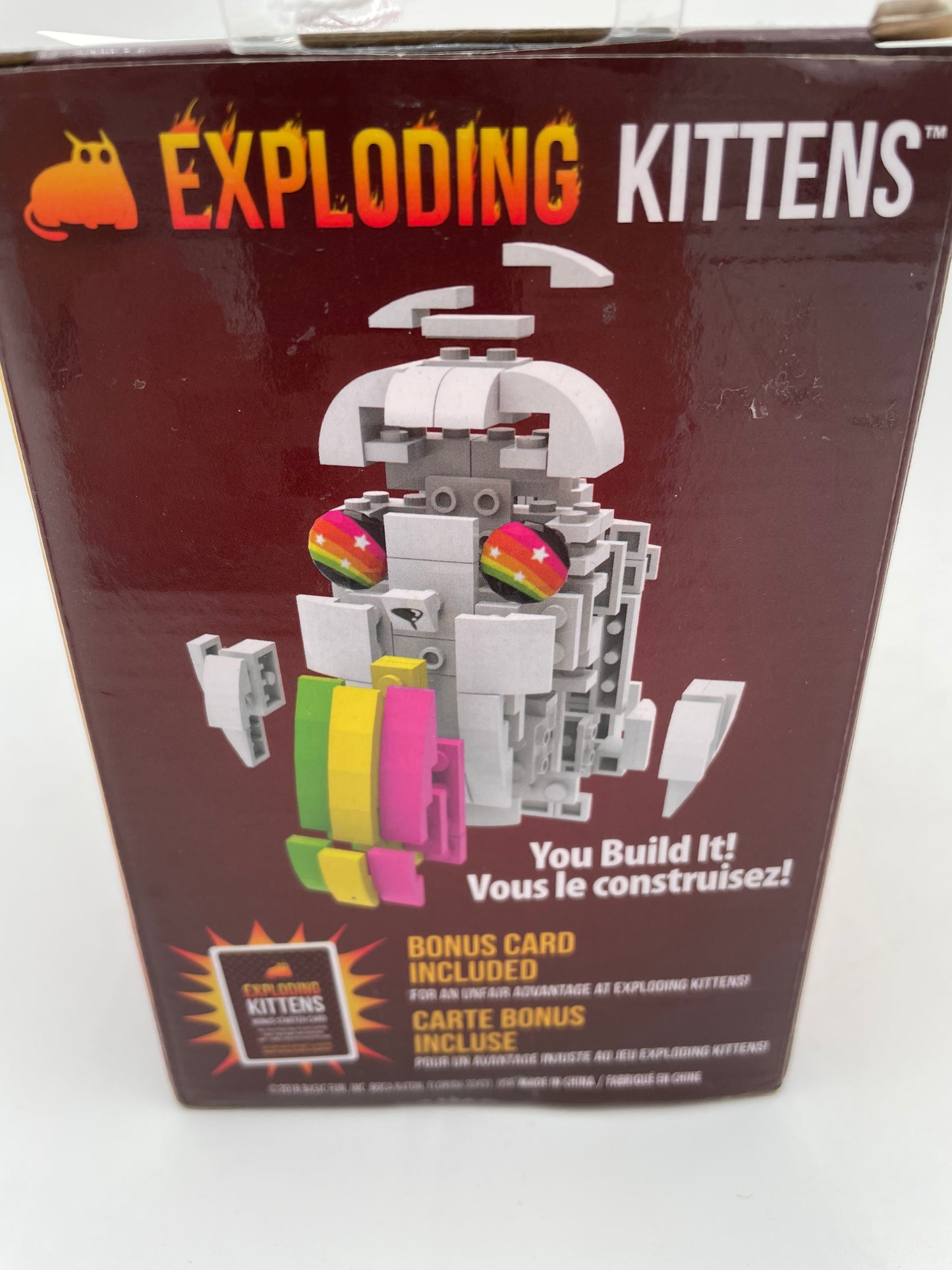 Buildable Exploding Kittens - Rainbow Ralphing Cat 2018 #100365