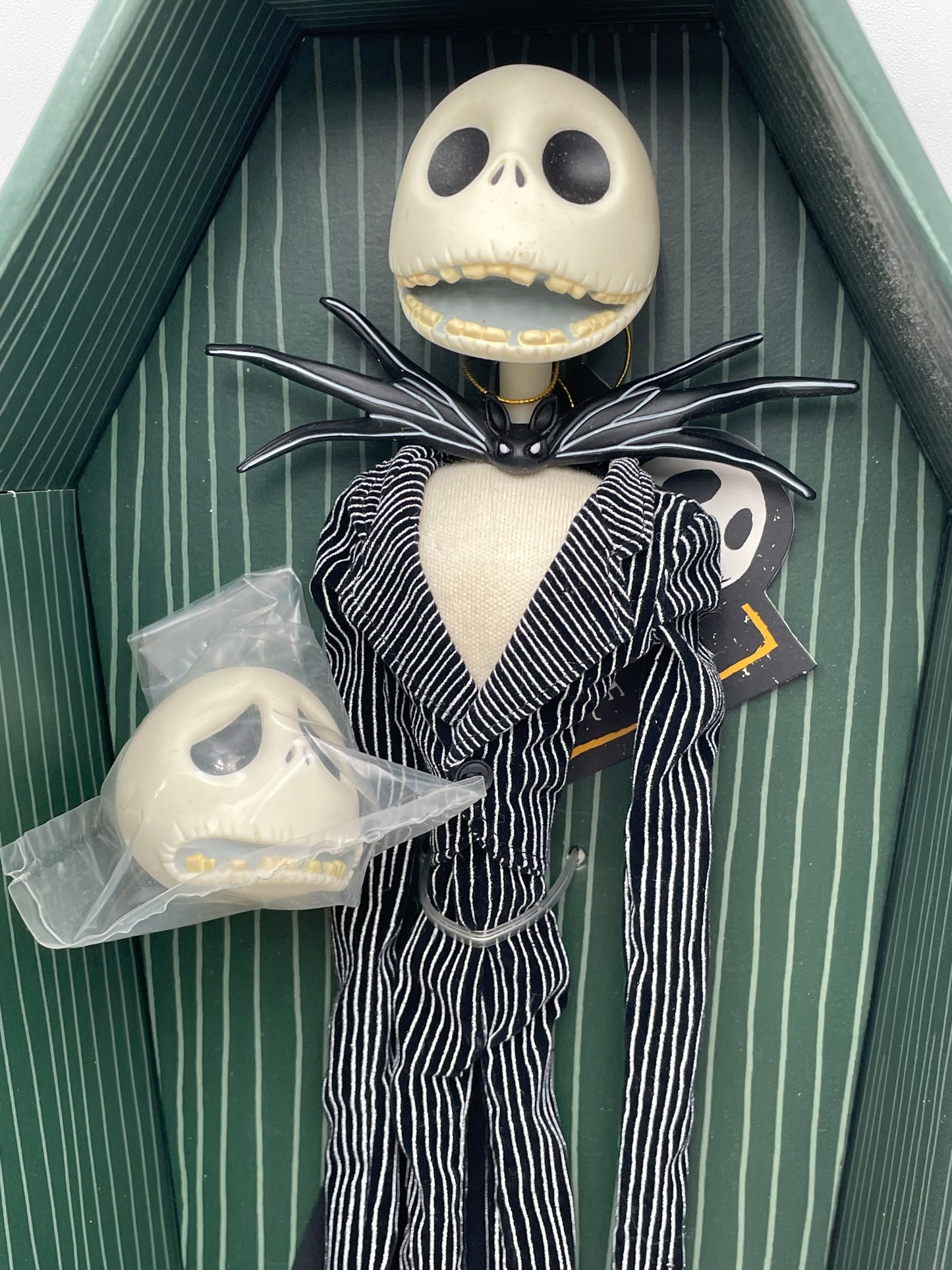 Nightmare Before Christmas - Coffin Doll - N009 Smile Jack 1998 #104723