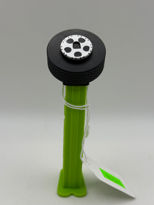 PEZ - Mfg China - Tire Lime Green Base #107530