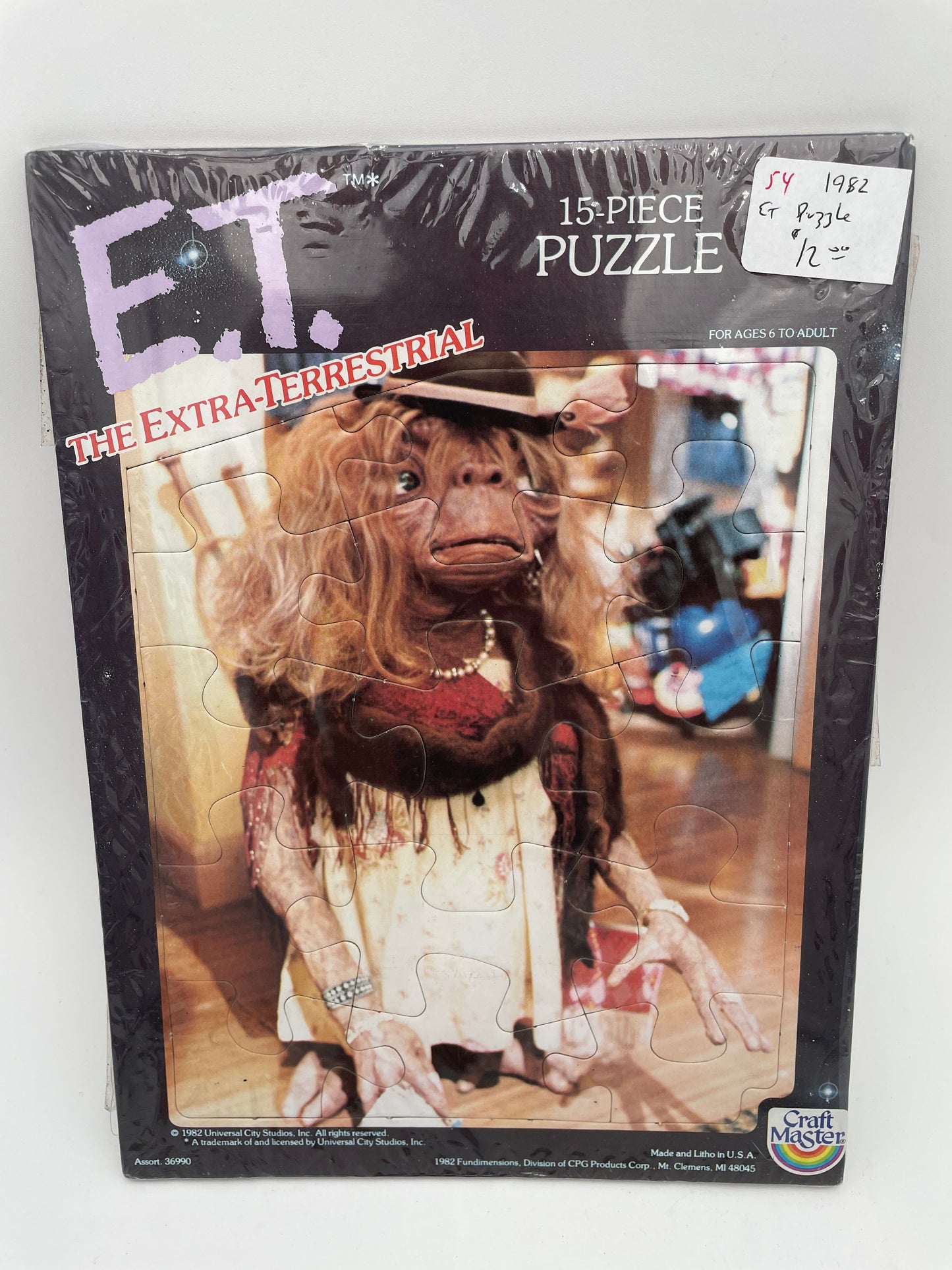 ET Puzzle - Dress Up 1982 #100296